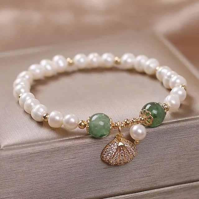 Natural shell bracelet with plush strap in four colours: red, green, yellow, purple for unisex student casual wear