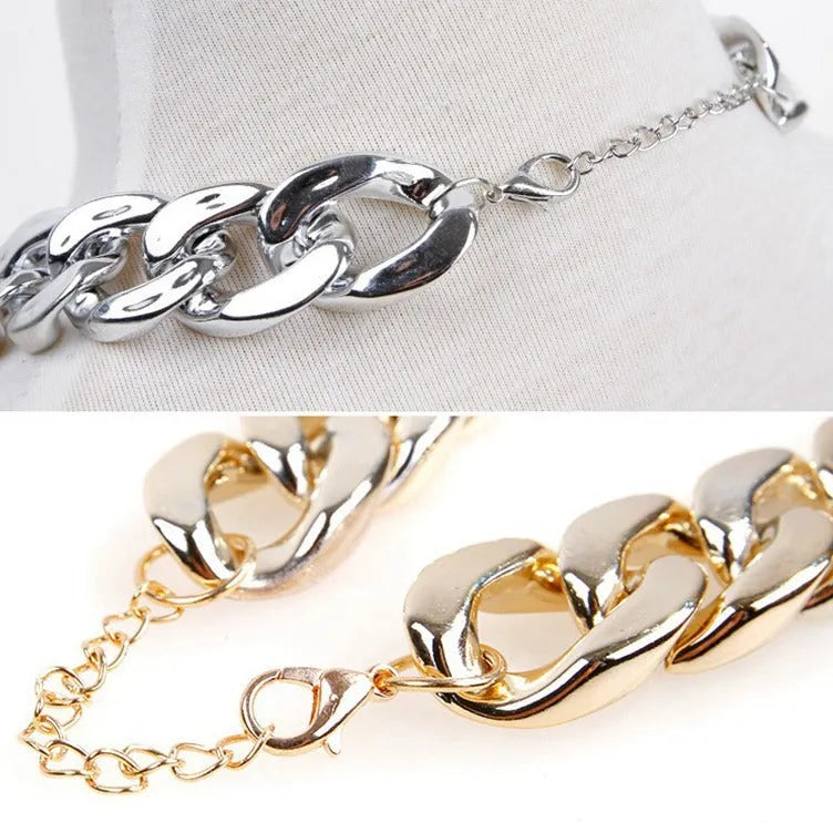 Geometric plastic resin dog collar chain necklace in gold or white on a small dog model