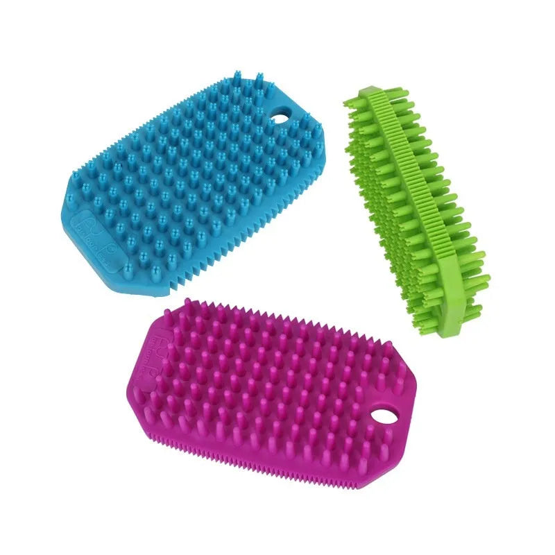 Pet bath massage comb with TPR bristles, 7x2.9x12.1cm, in black for dogs, wet and dry use