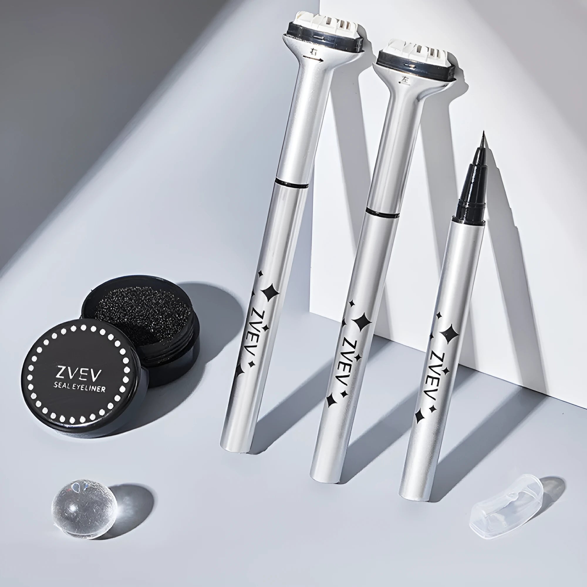 Double-headed lower eyelash seal liquid eyeliner pen set in Retro Black and Caramel Mocha