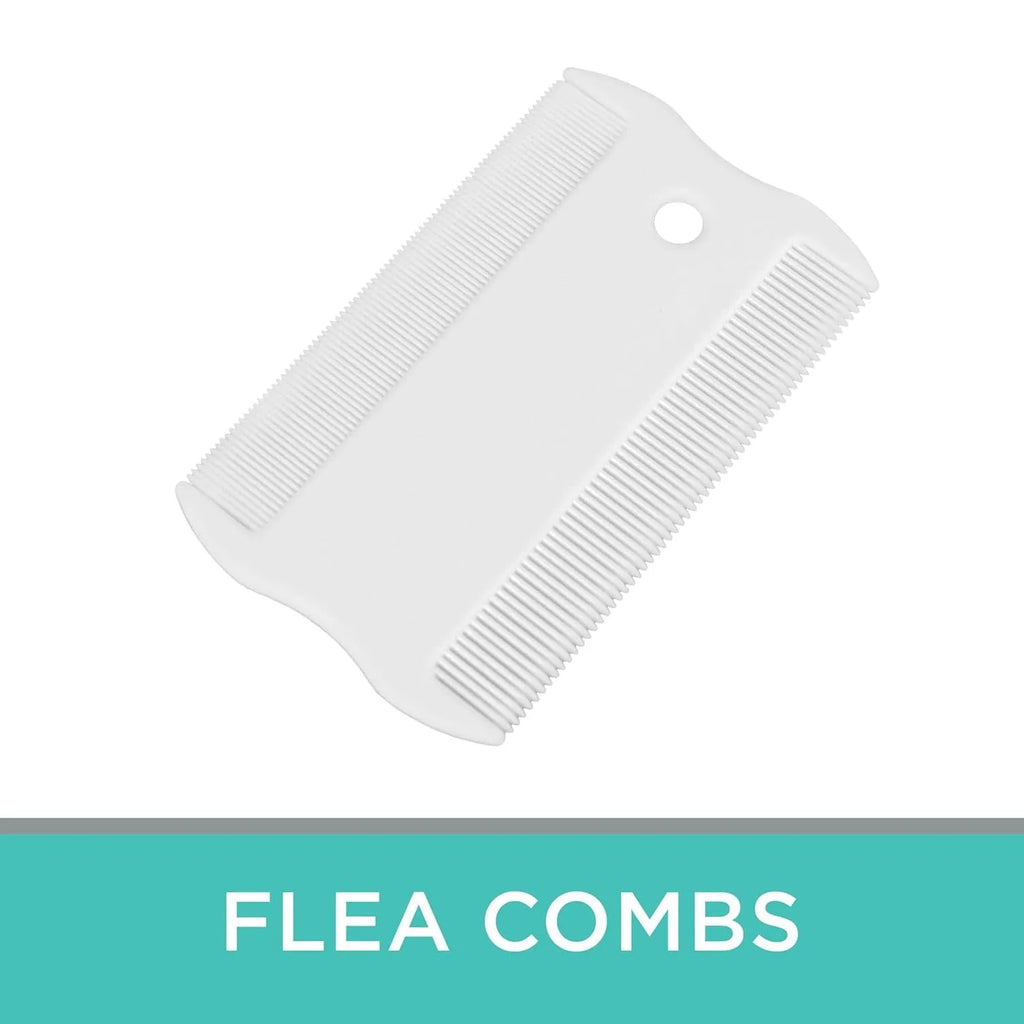 Double-sided plastic flea comb for pets on a white background, showing dense teeth and compact 8.5 cm size.