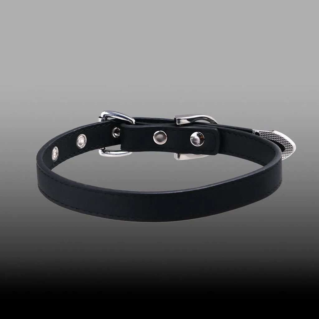 Black genuine leather collar with geometric metal pendant on adjustable 41-50cm chain