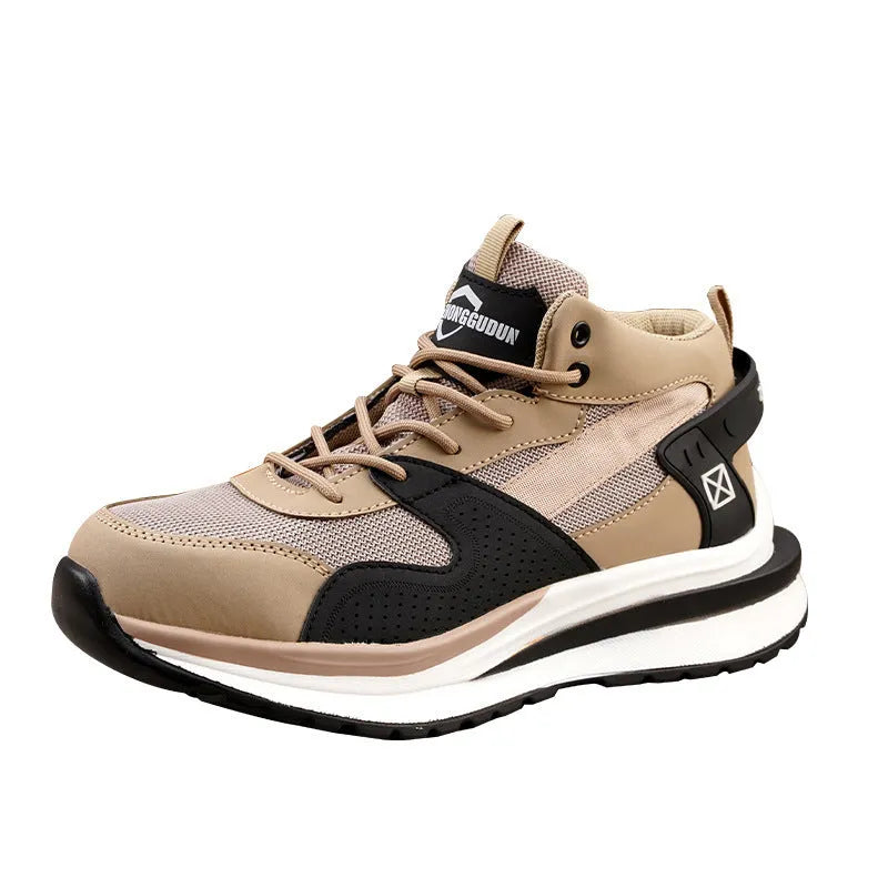 Anti-smashing steel toe cap labour protection shoes with flat knitted upper on construction site