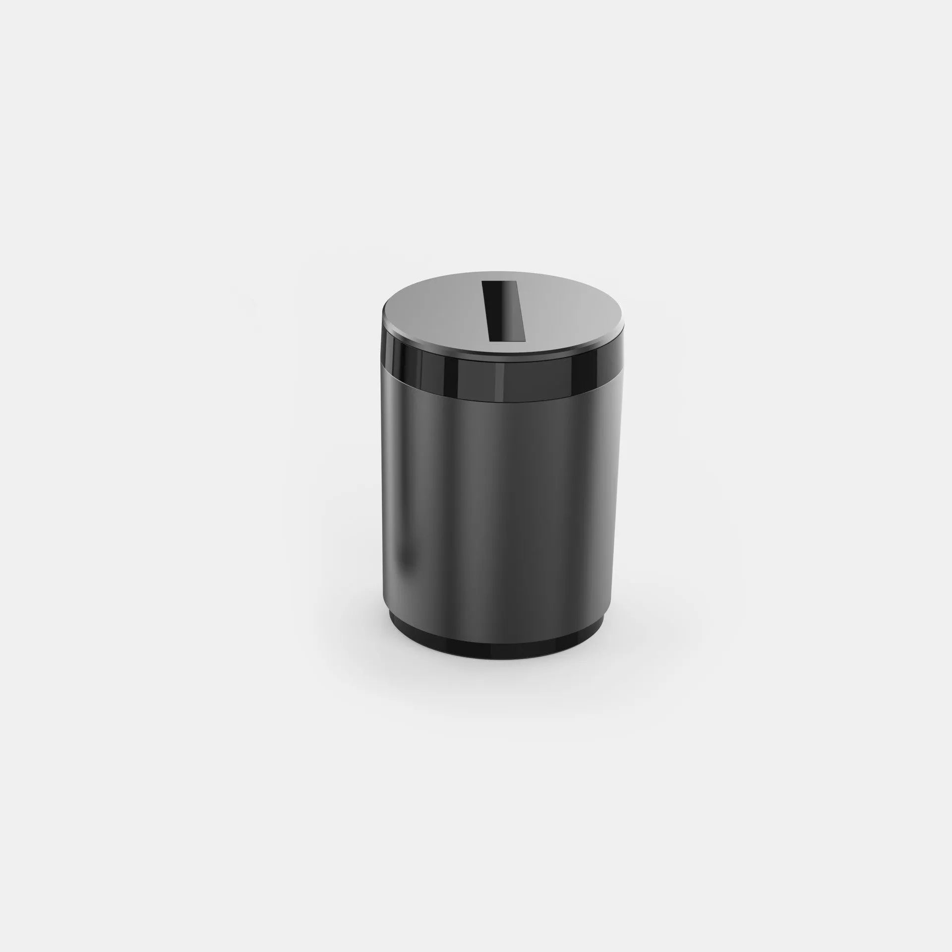 Automatic opening and closing ashtray in secret silver colour, 7x10cm size for car or desk