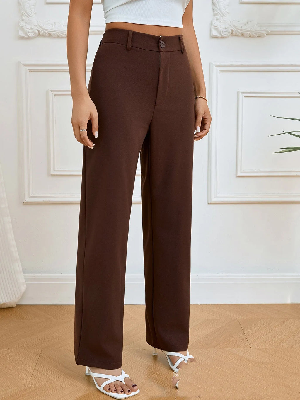 Dark brown women's straight-leg trousers with elastic waist pleated pocket mid-waist design
