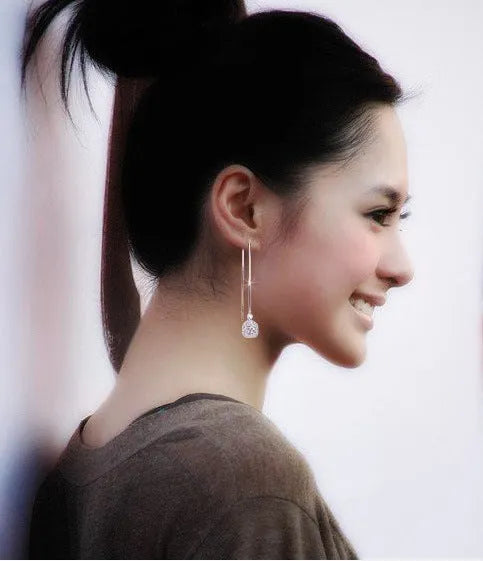 Silver geometric Korean style earrings for women with diamond-processed finish