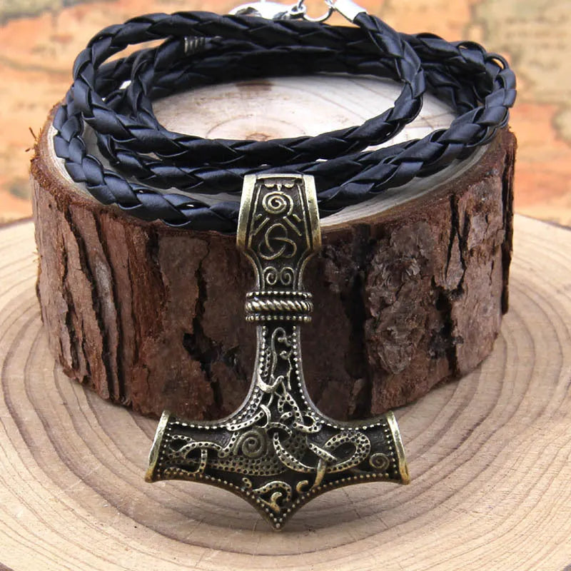 Gold-plated steel Thor's Hammer Mjolnir pendant 43x32mm ancient silver finish on white background