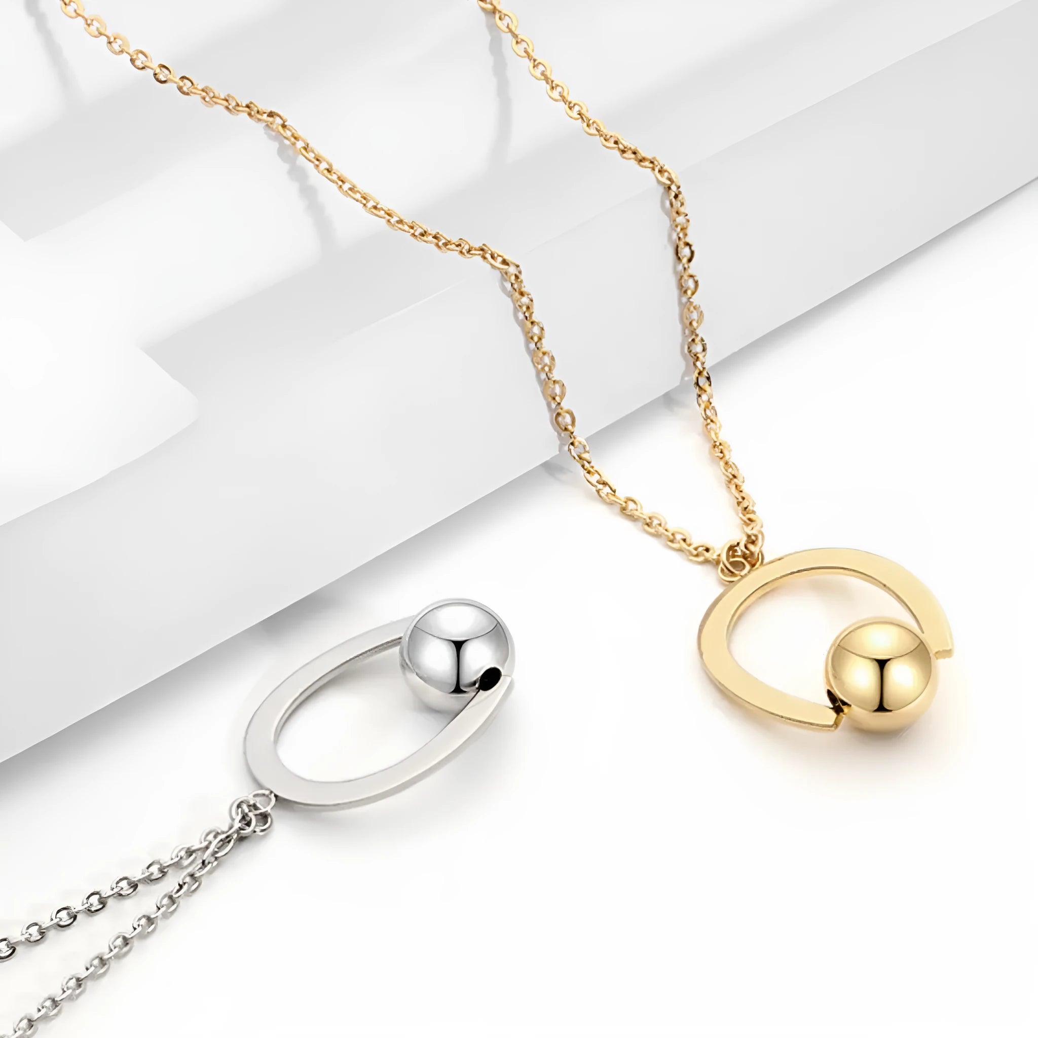 Adjustable stainless steel necklace with cross chain design and geometry pendant in gold or silver finish