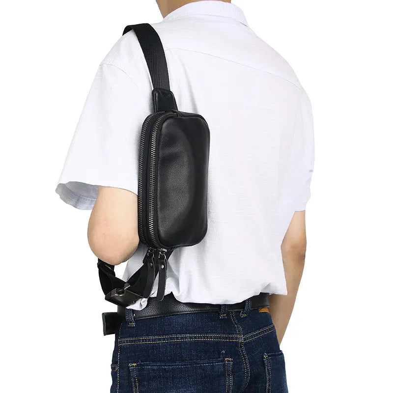 Men's small leather crossbody bag in cowhide with urban style