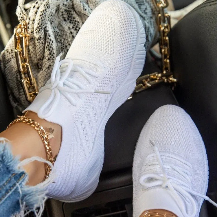 Women's solid colour chunky sneakers with a thick sole, shown in multiple colour options.