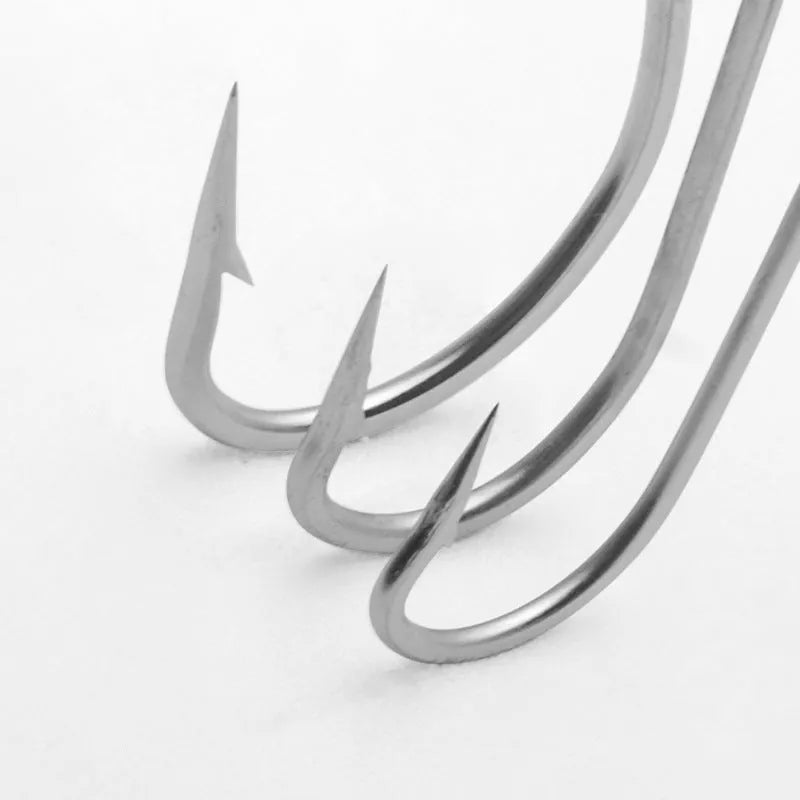 Pack of stainless steel alloy sea fishing hooks for weever, snakehead and seahorse species.