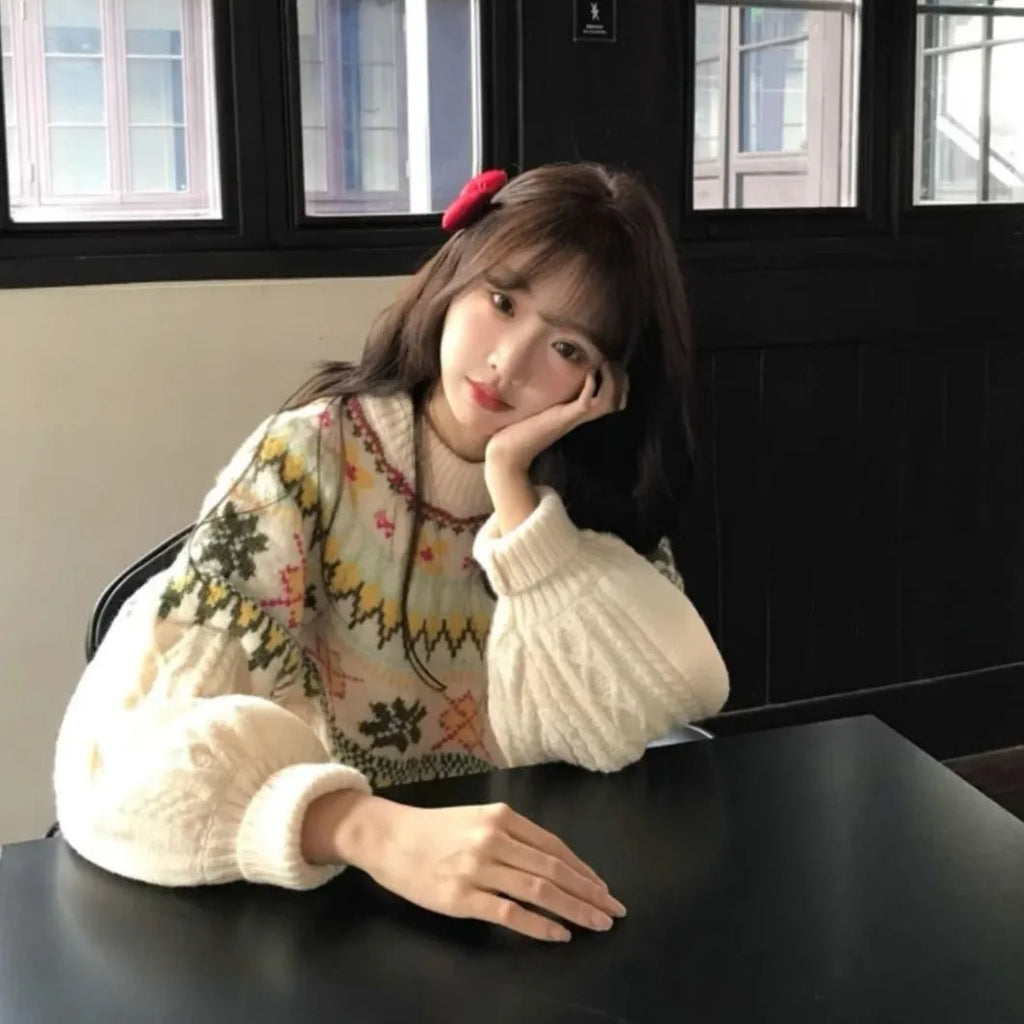 Milky white women's knitwear pullover with loose lantern sleeves and a Mori-style texture.