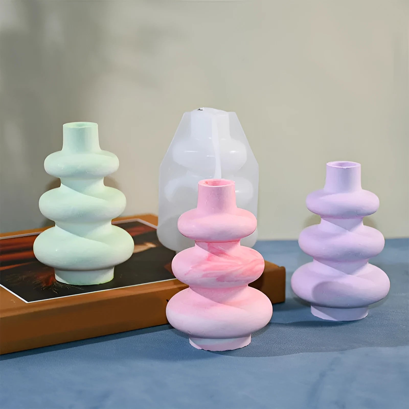 Three layer circle vase silicone baking mold for cake decorations in modern irregular shape