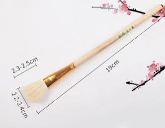 Natural wool painting brush for ceramic tracing and watercolour oil painting in various sizes