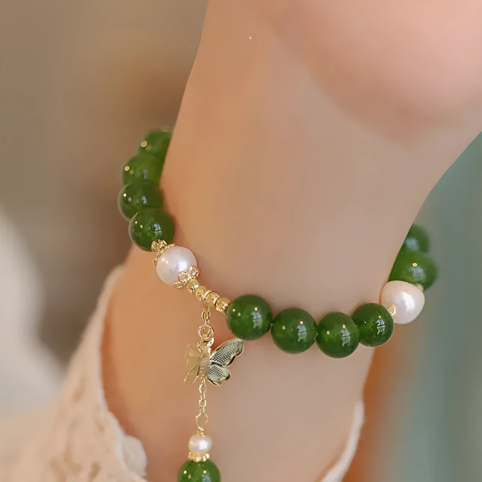 Natural green chalcedony women's bracelet with geometric round elements and handmade construction