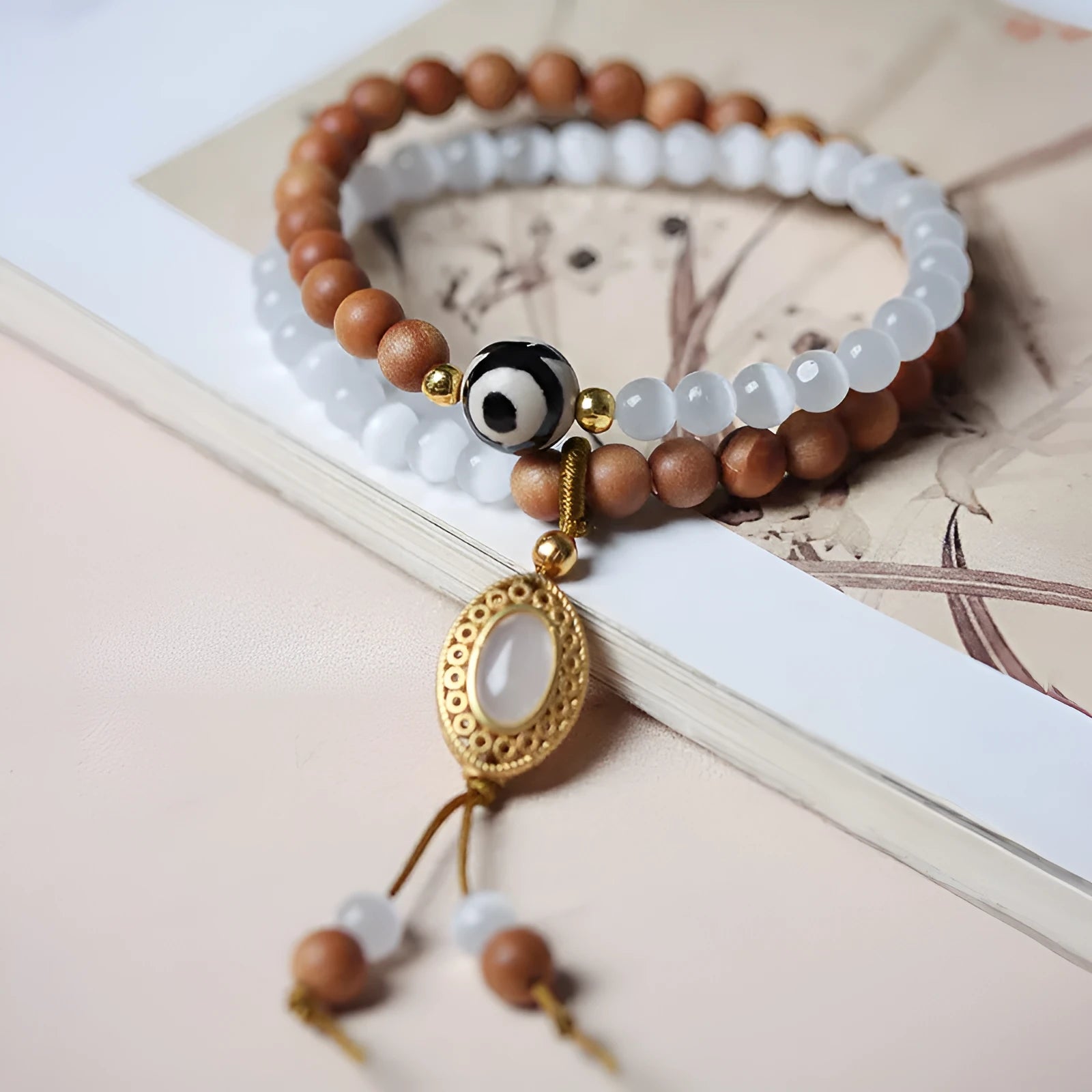 Retro mixed material bracelet with sandalwood opal double ring and Tibetan beads
