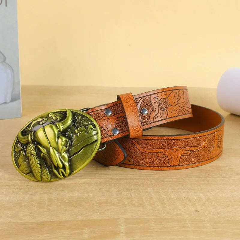Men's belt with detailed cow head alloy buckle on imitation leather strap with pin buckle fastening
