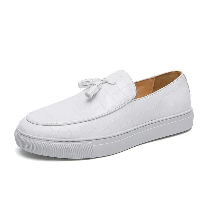 Men's brown plus size business casual sneakers with tassel detail on the PU leather upper and a rubber sole.