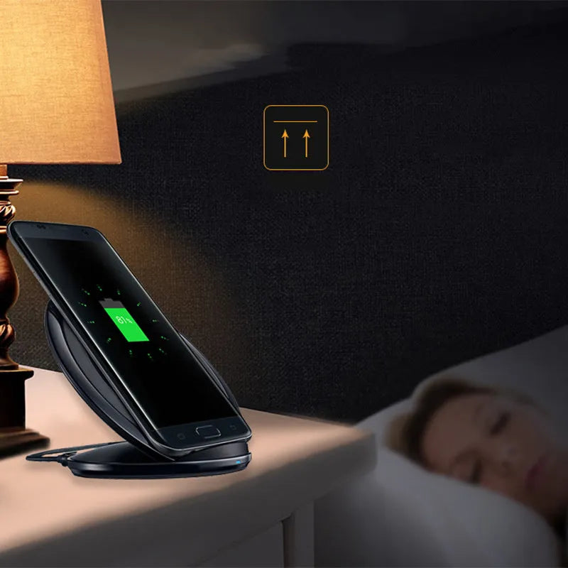 Qi fast wireless charger for Samsung Galaxy Note Edge in black with LED indicator