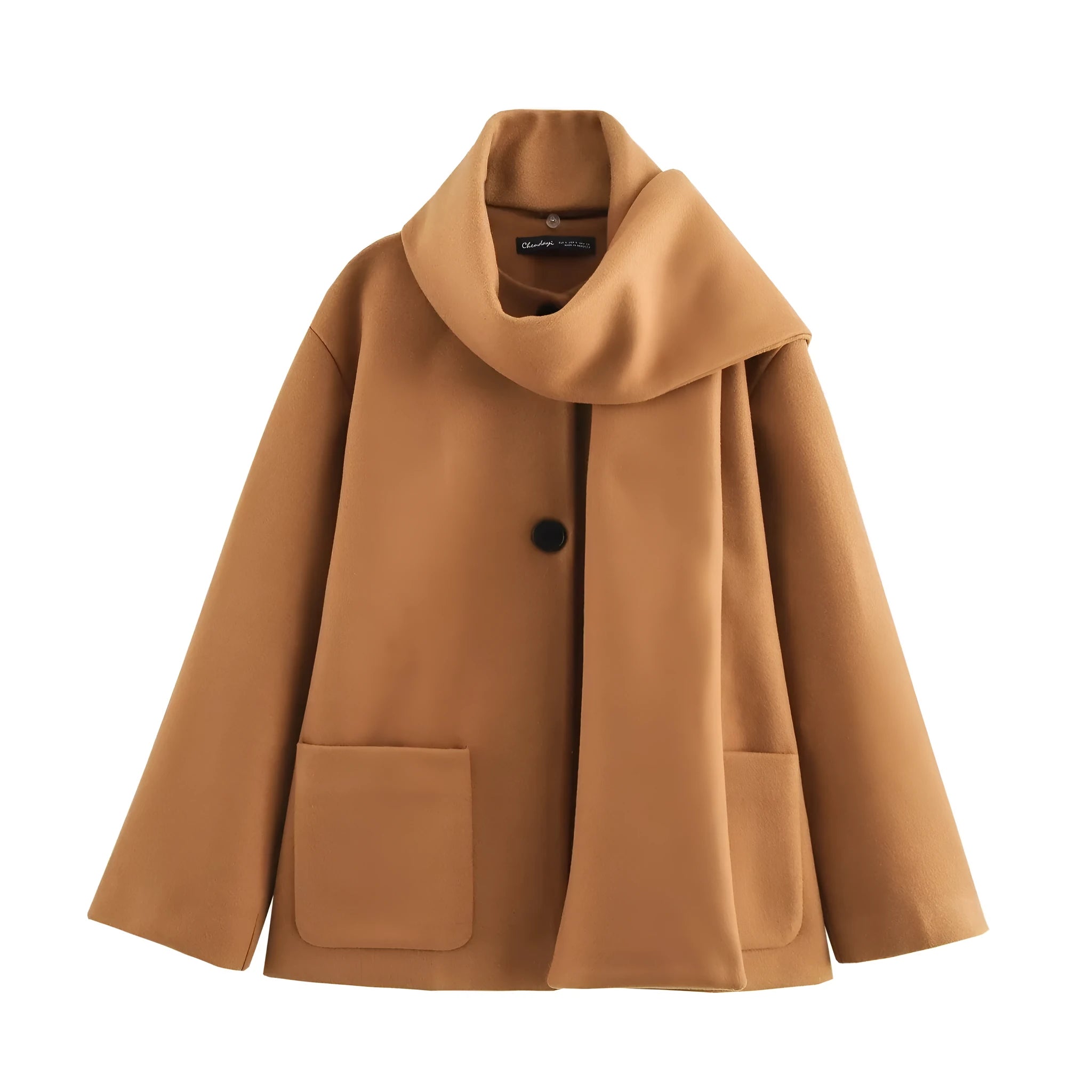 Women's winter coat with artificial fur collar in street fashion style with side pockets