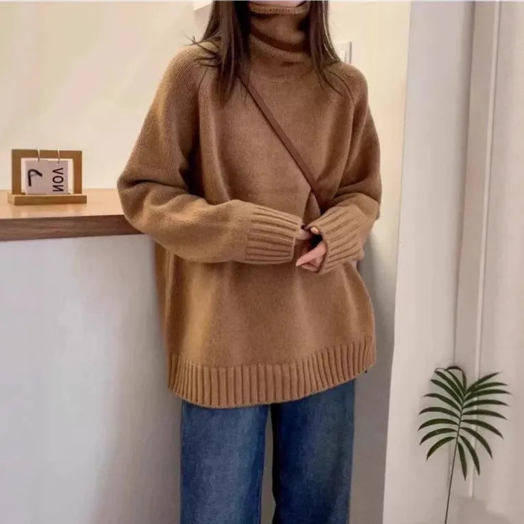 Women's loose fit turtleneck sweater with curling pile collar in thick polyester fabric