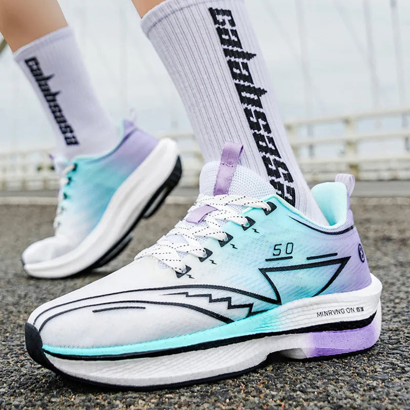 Youth and children's mesh racing running shoes in solid colour with lace-up closure and flat heel