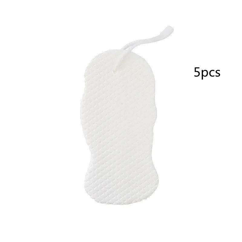 3D fish scale pattern bath sponge in white, grey, pink and light blue colours for body exfoliation