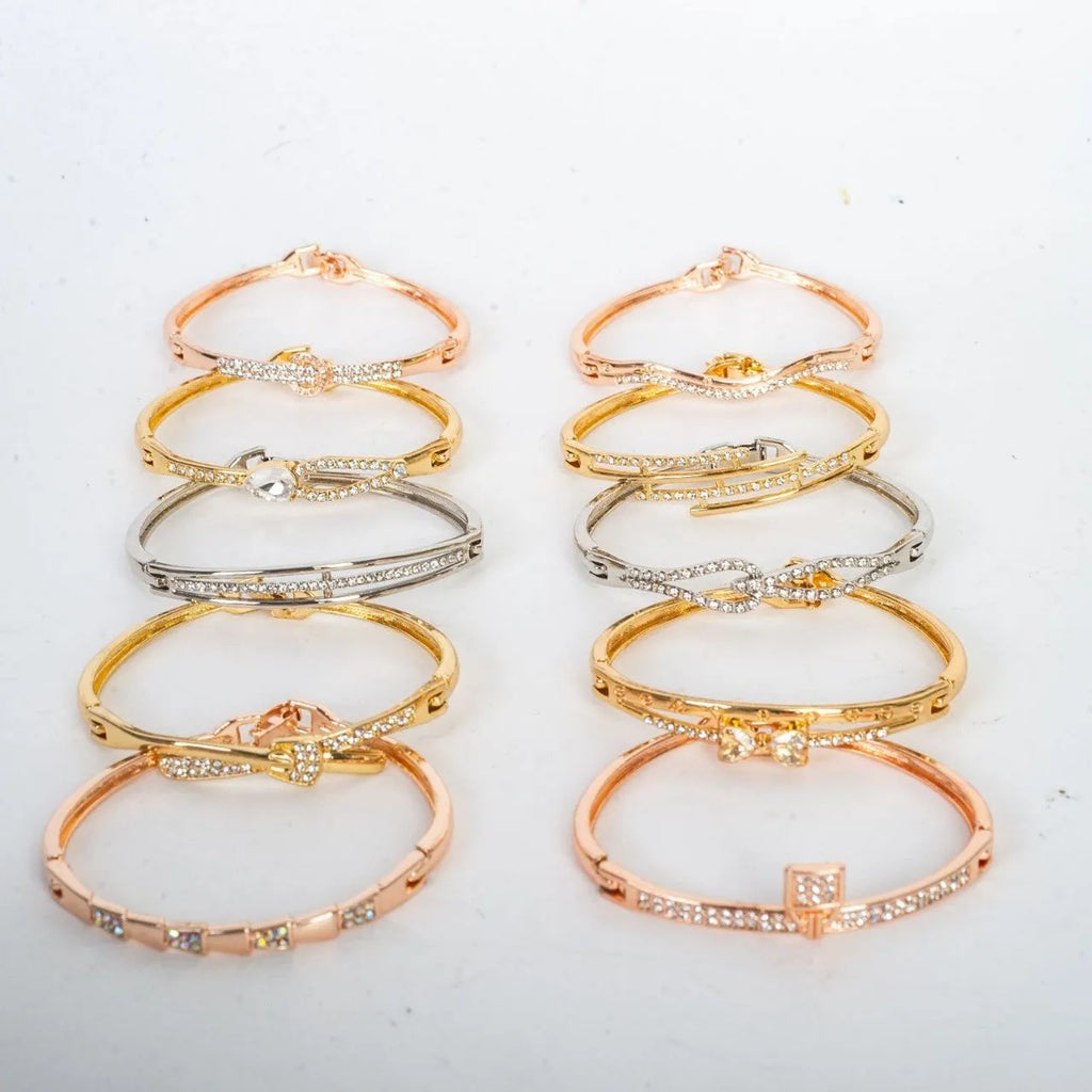 Zinc alloy simple ladies' bracelet with electroplated finish, bow and heart motifs, rose gold colour