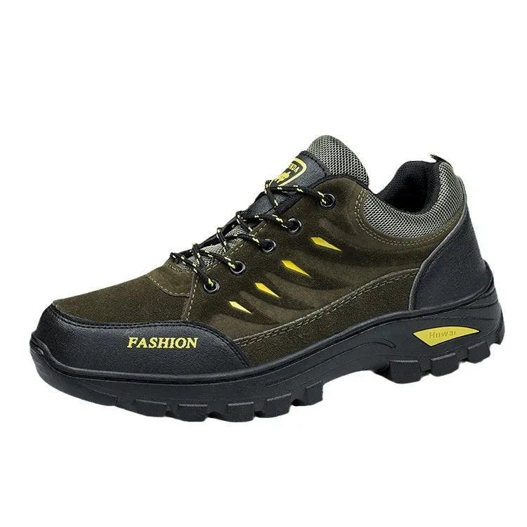 Men's brown suede hiking shoes with round toe and lace-up front