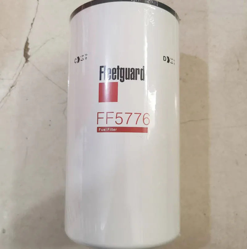 Glass fibre folding oil filter element with 32mm connections for industrial filtration systems