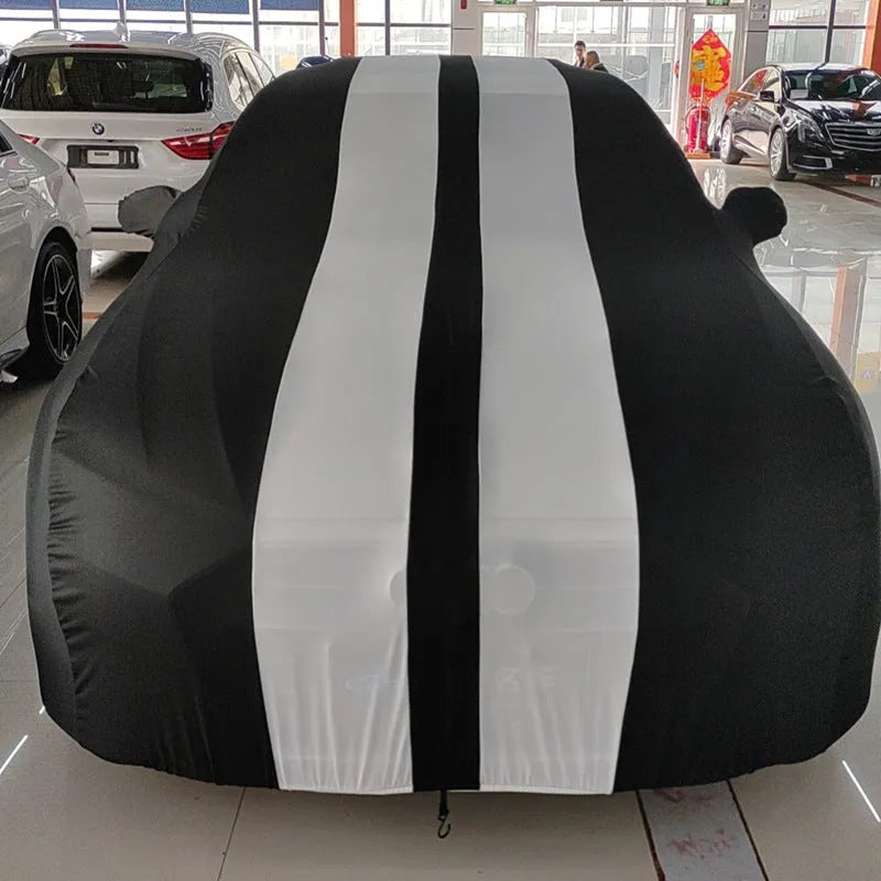 Ford Mustang car cover with elastic edges in silk polyester fibre