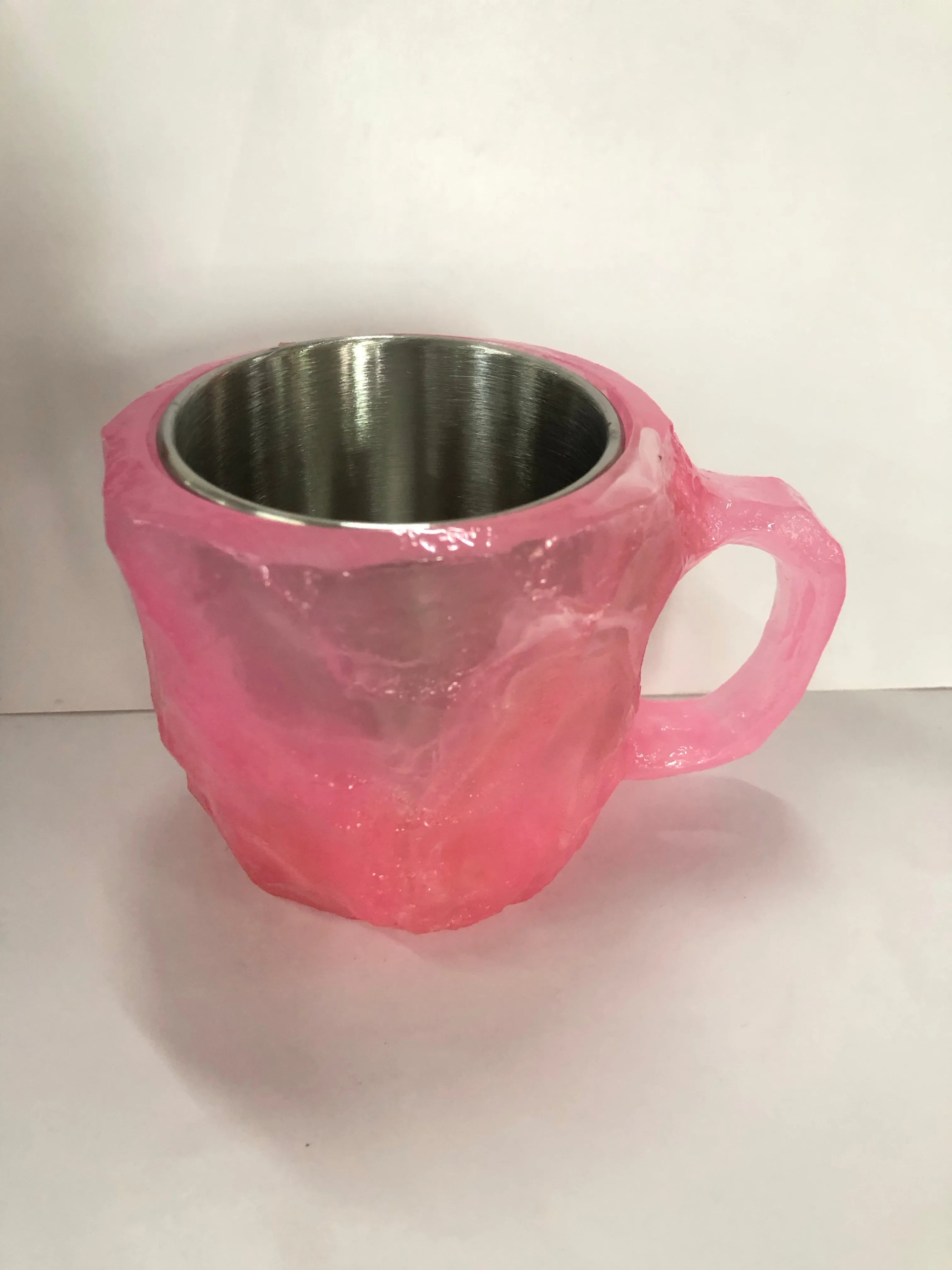 Resin mineral crystal coffee mug with handle showing clear design and colour options