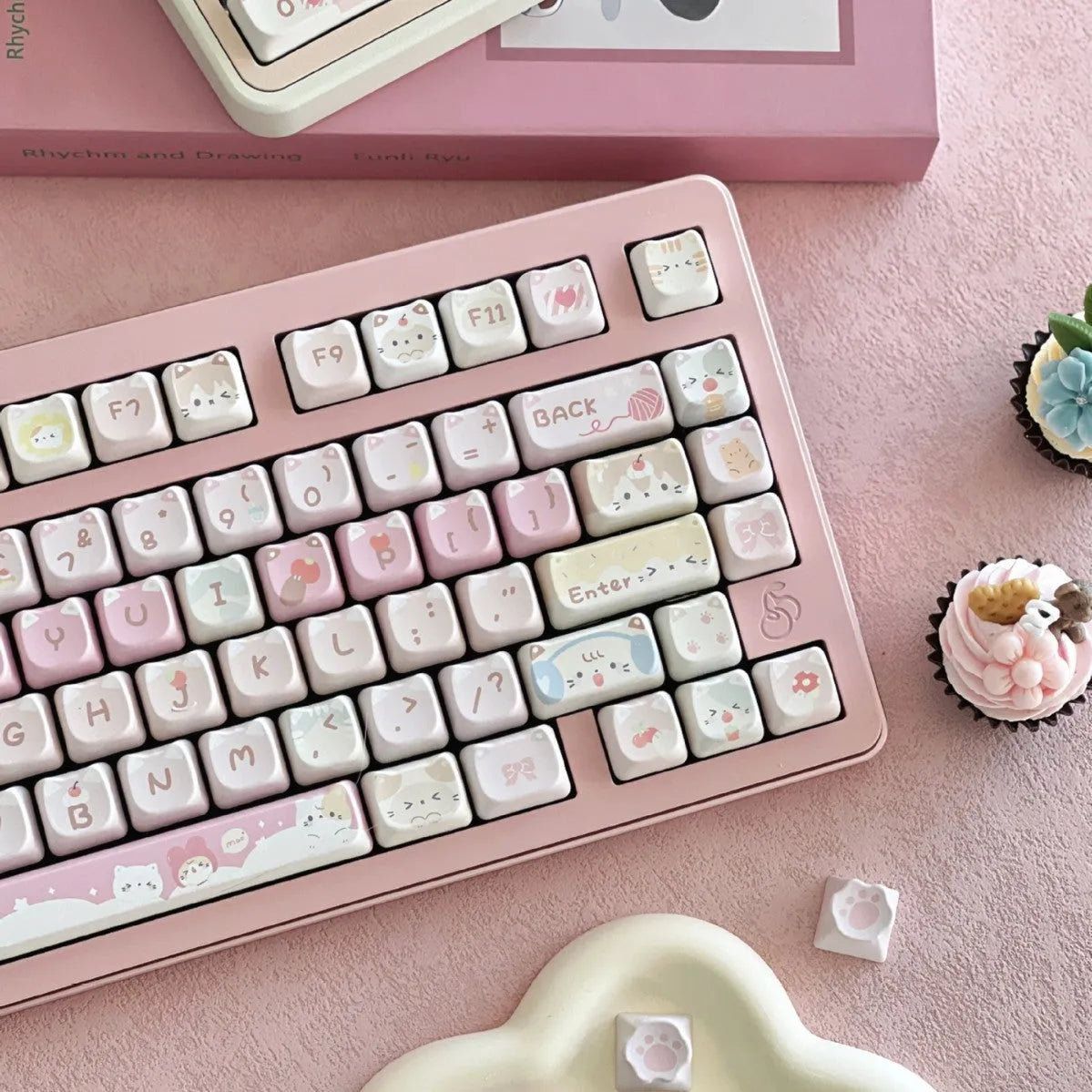 Meow Meow Team themed 141-piece mechanical keyboard key cap set with colourful sublimated artwork.