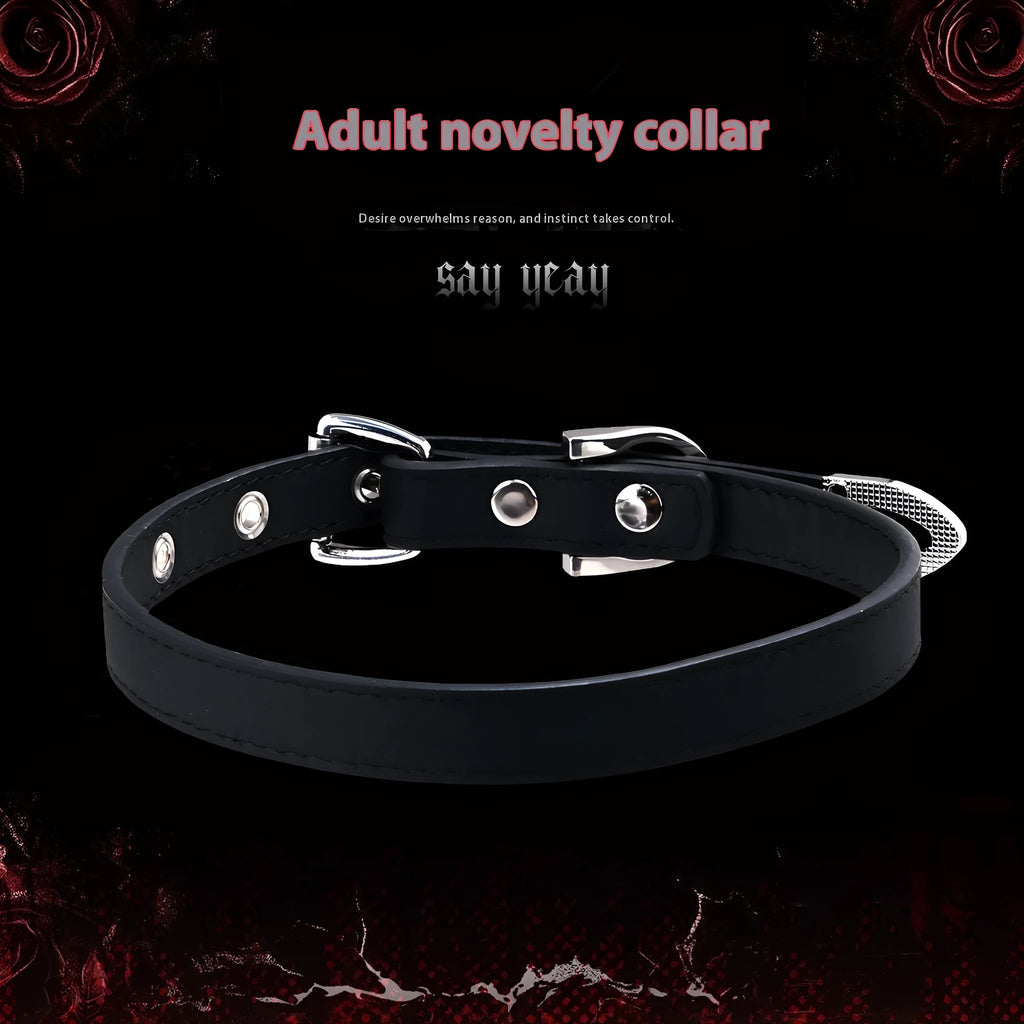 Black genuine leather collar with geometric metal pendant on adjustable 41-50cm chain