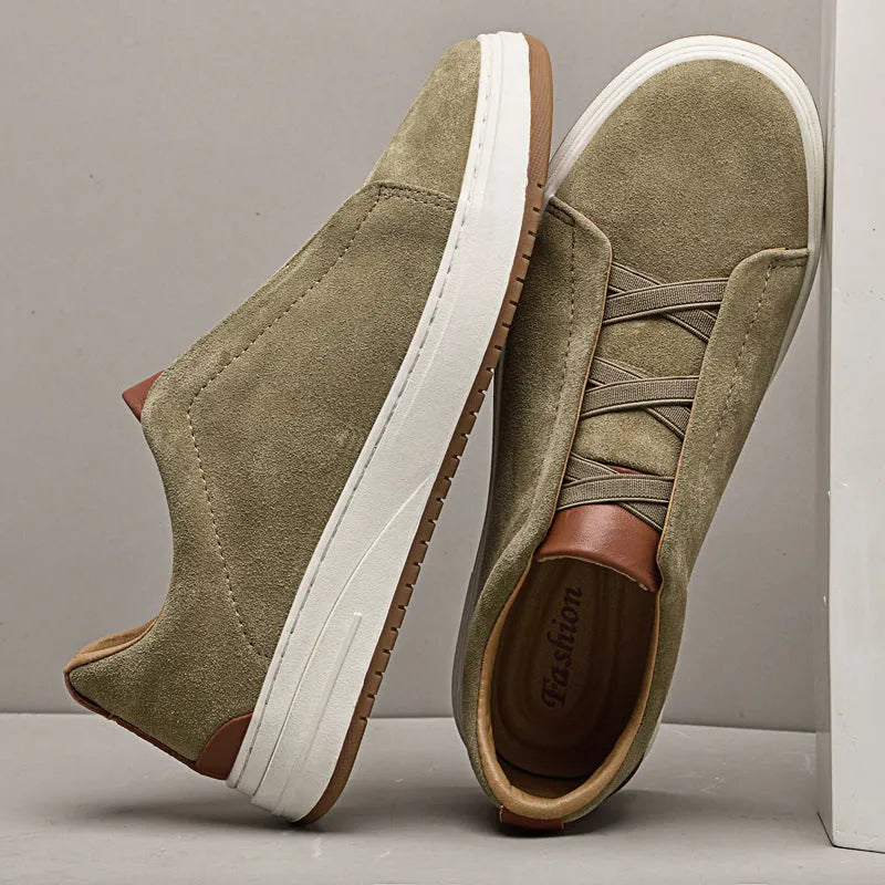 Men's suede casual shoes in khaki with genuine cowhide leather, elastic band, and round head design