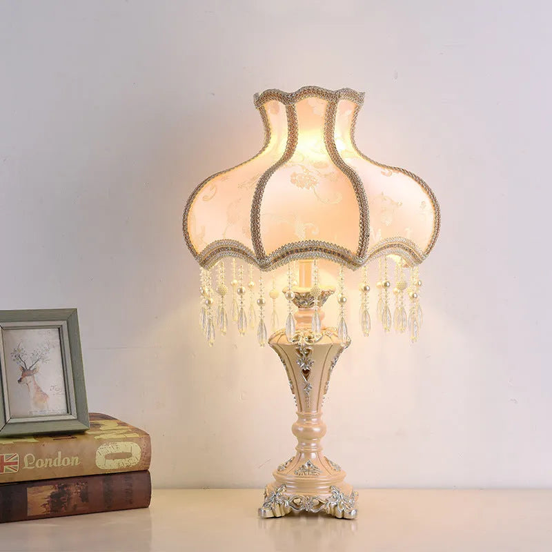 European-style romantic princess table lamp 55cm high with remote control on bedside table