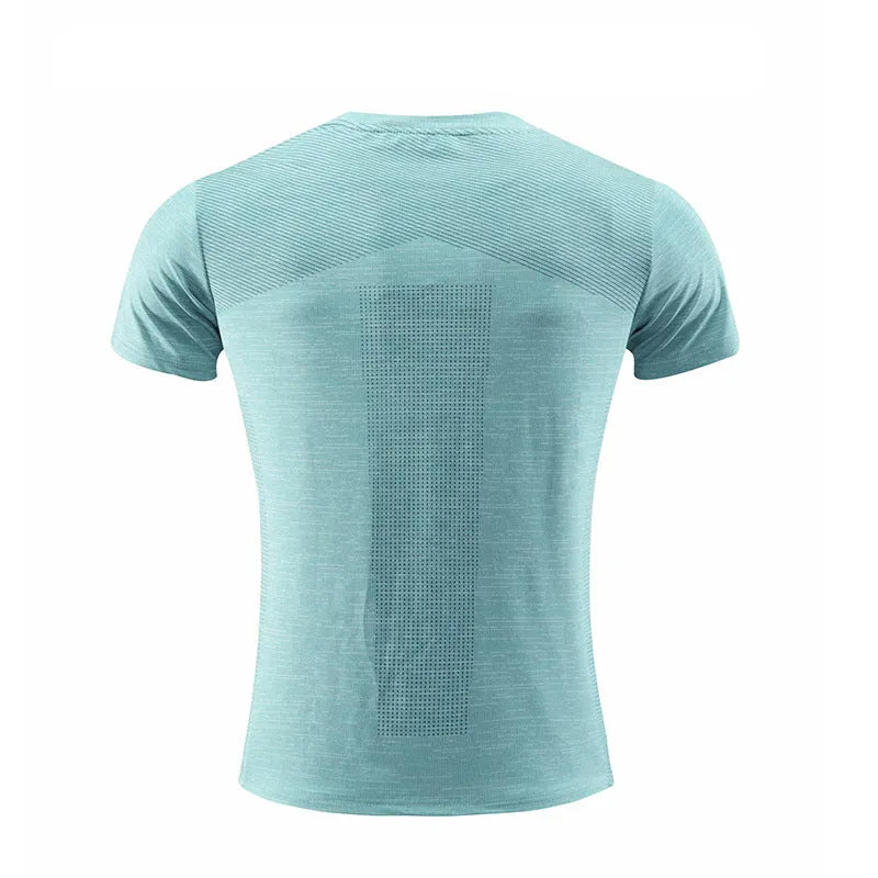Men's short sleeve running t-shirt in polyester spandex fabric on a size chart