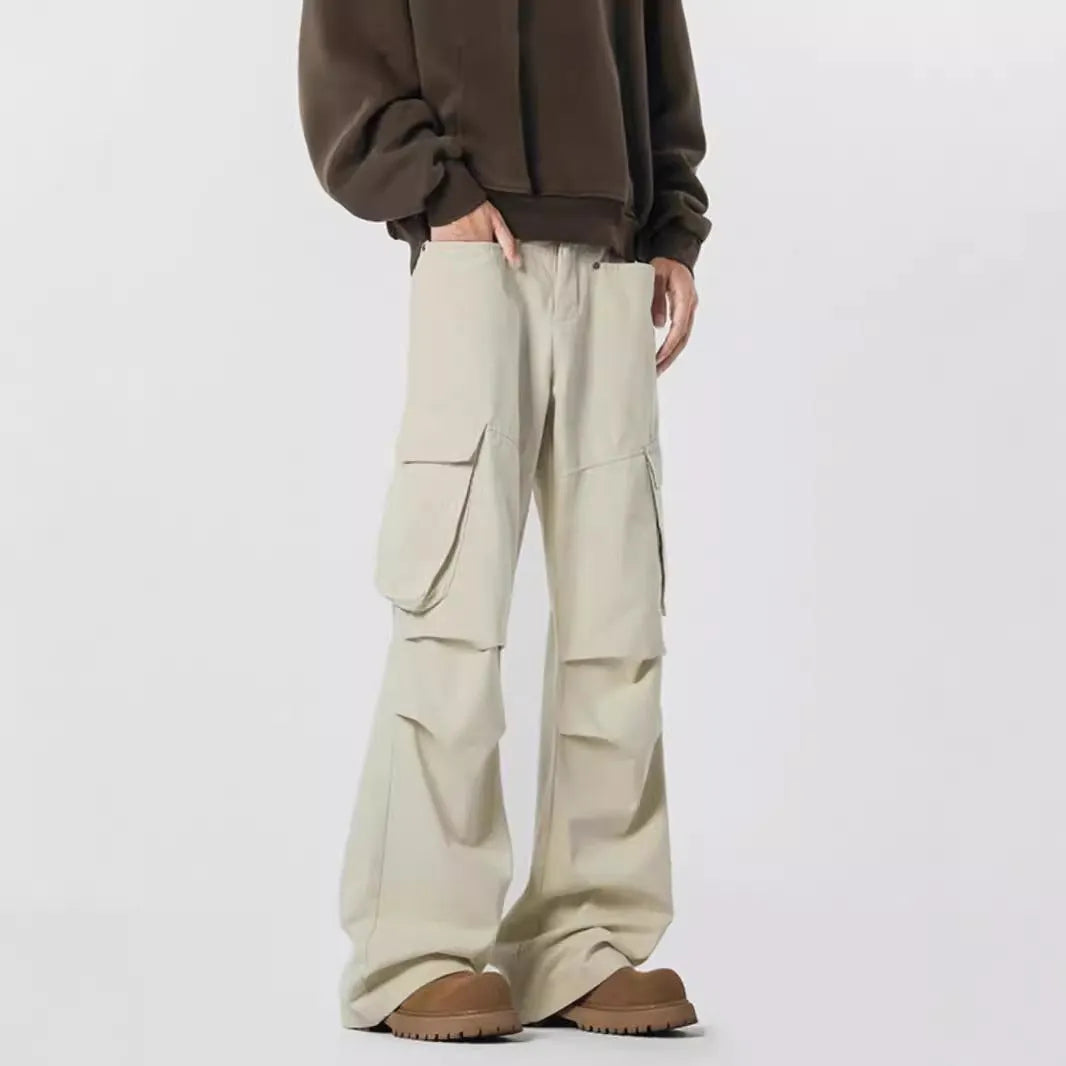 Men's straight-leg trousers in retro style with high waist and button fly