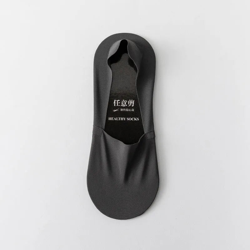 Men's seamless low-cut ankle socks in ice silk fabric with pure cotton bottom section