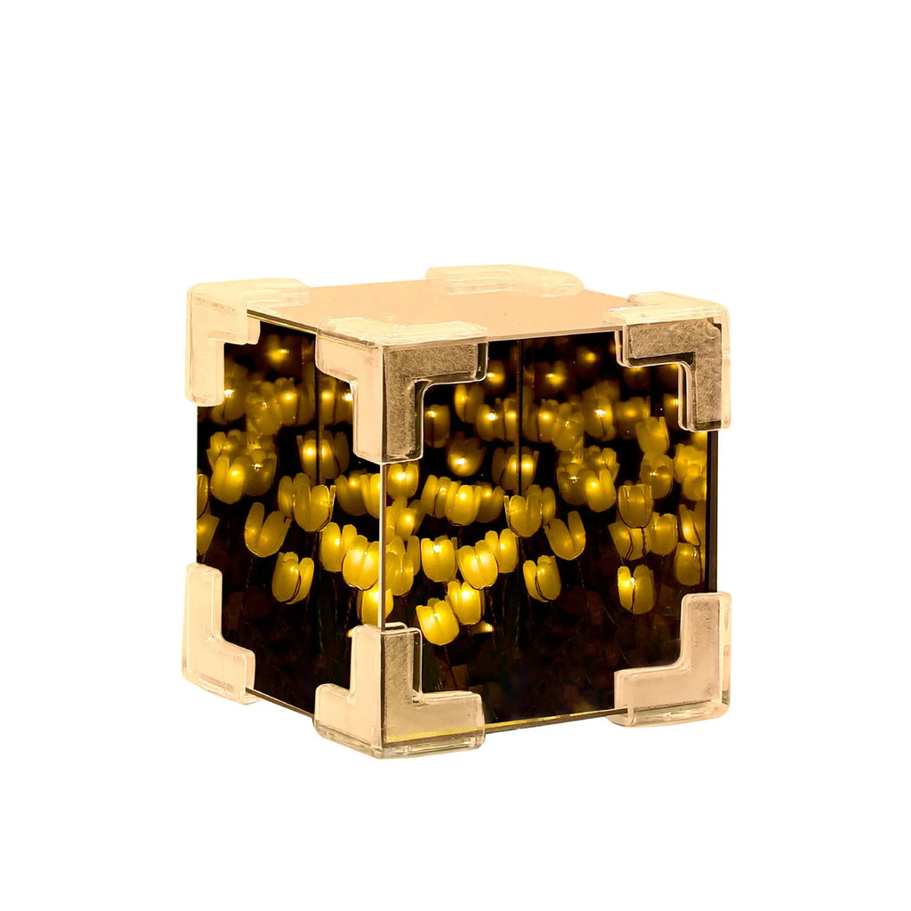 Rubik's Cube Tulip Small Night Lamp 12x12cm with 20 tulip flowers and three colour USB light in blue