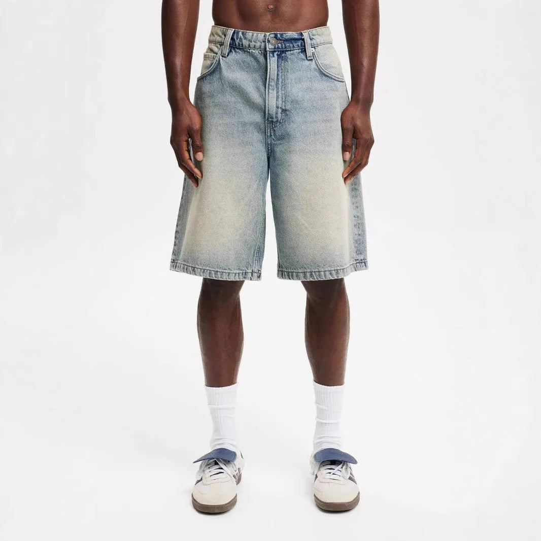 Men's loose fit straight cut denim jeans in light blue, black and grey colours