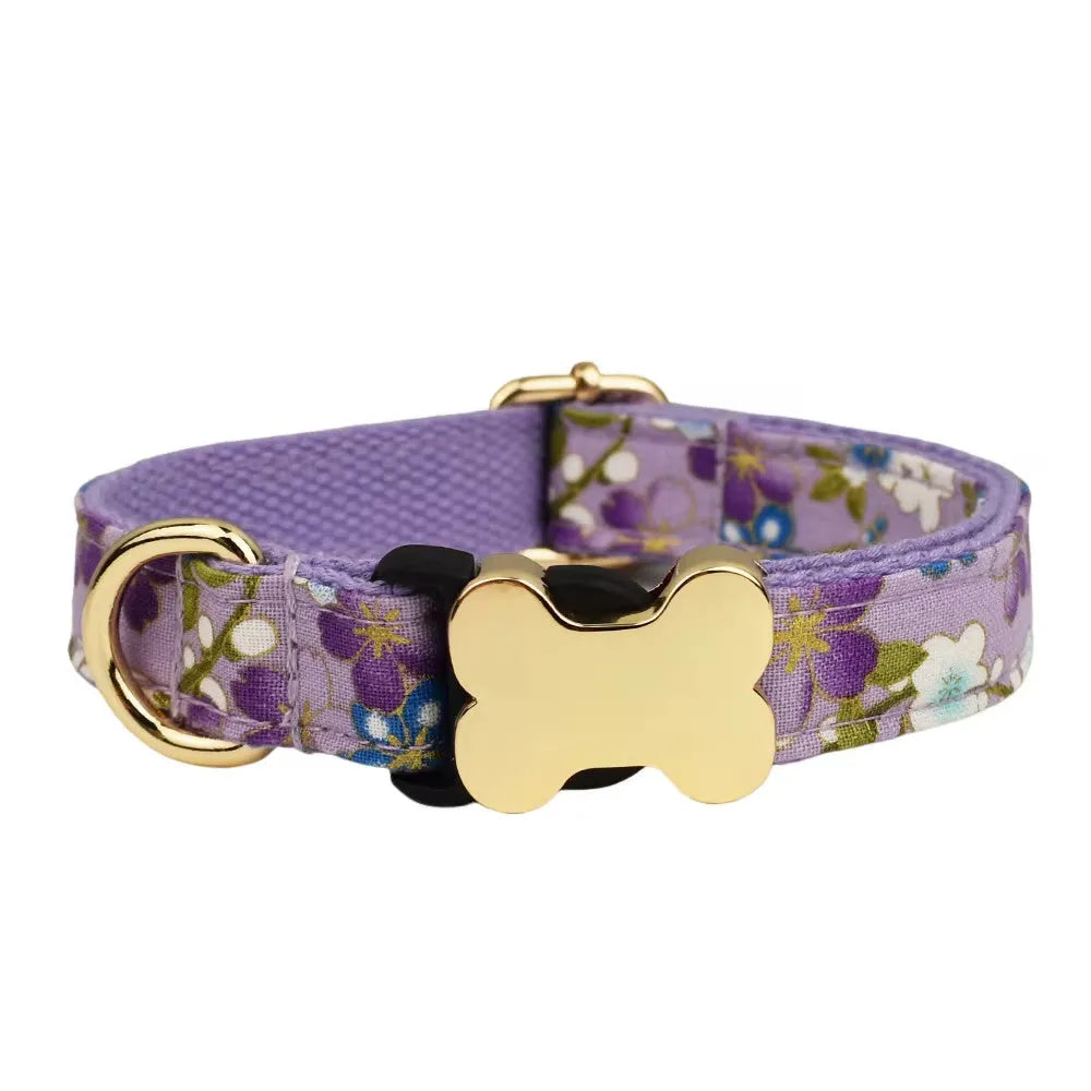 Nylon dog collar with printed grid pattern and bone-shaped metal buckle