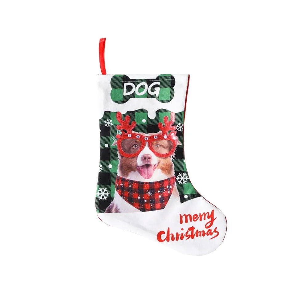 26x36cm printed cloth Christmas banner with puppy and cat designs in plaid patterns