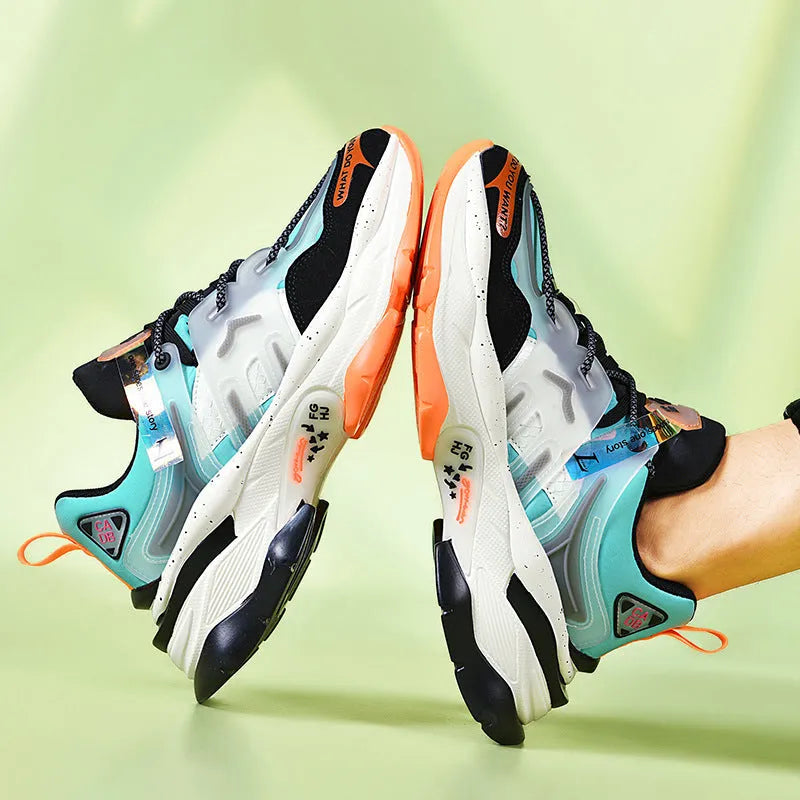 Men's casual running shoes with TPU popcorn sole, low top, lace-up, solid colour, available in white and black gray