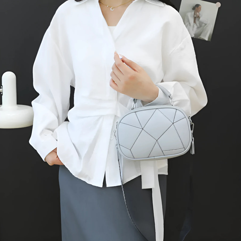 Fashion three-layer retro patchwork small bag in PU, round shape, stitching detail, 20x15 cm