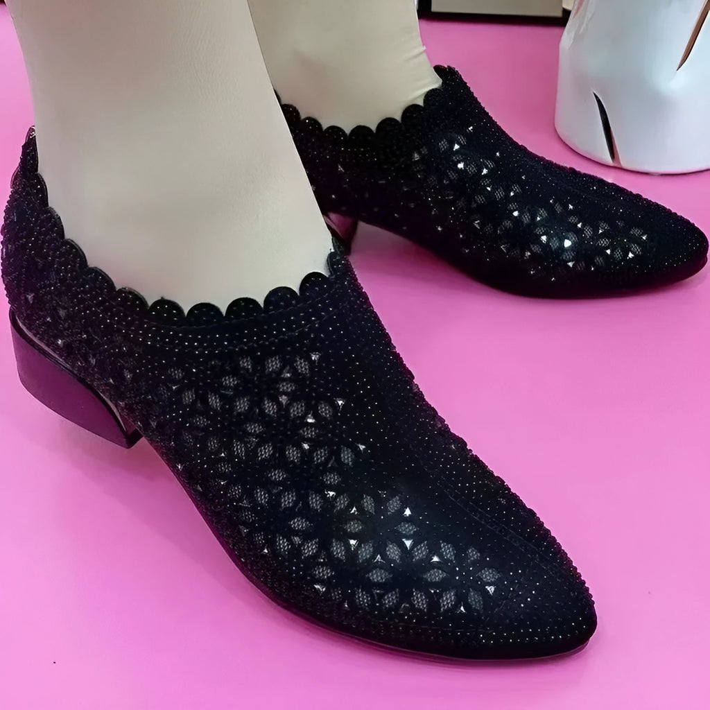Women's chunky heel shoes with frosted hollow out canvas upper, round toe, black colour