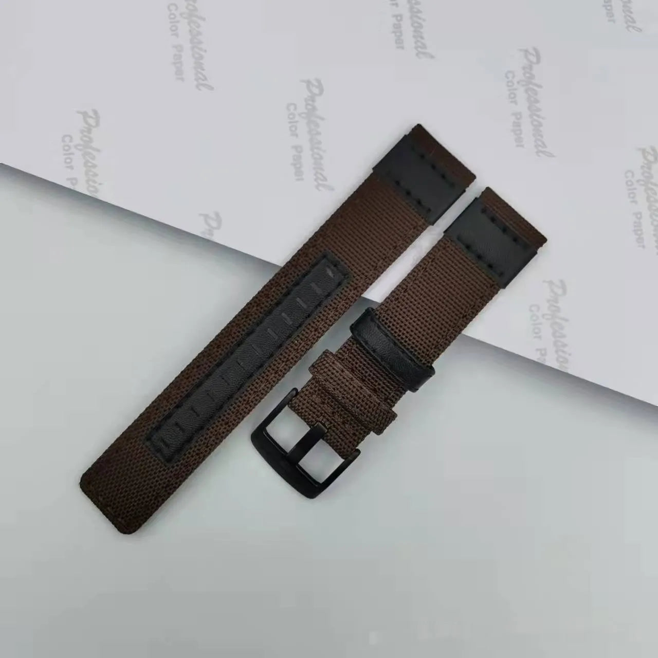 Oxford cloth canvas watch strap shown in multiple colours including army green and black, with size options displayed.
