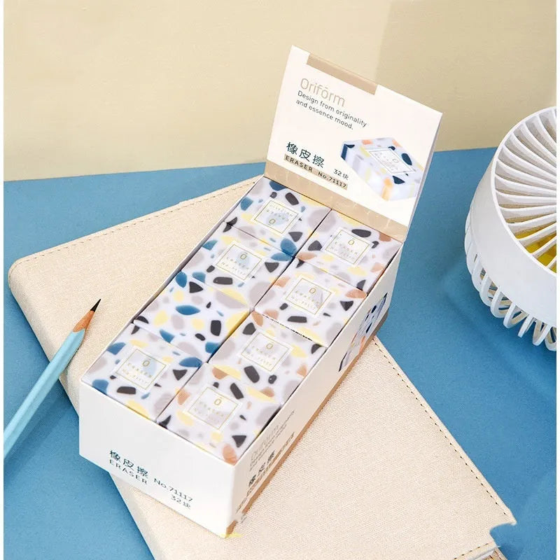 Super clean traceless eraser with brick-shaped modelling for student stationery use