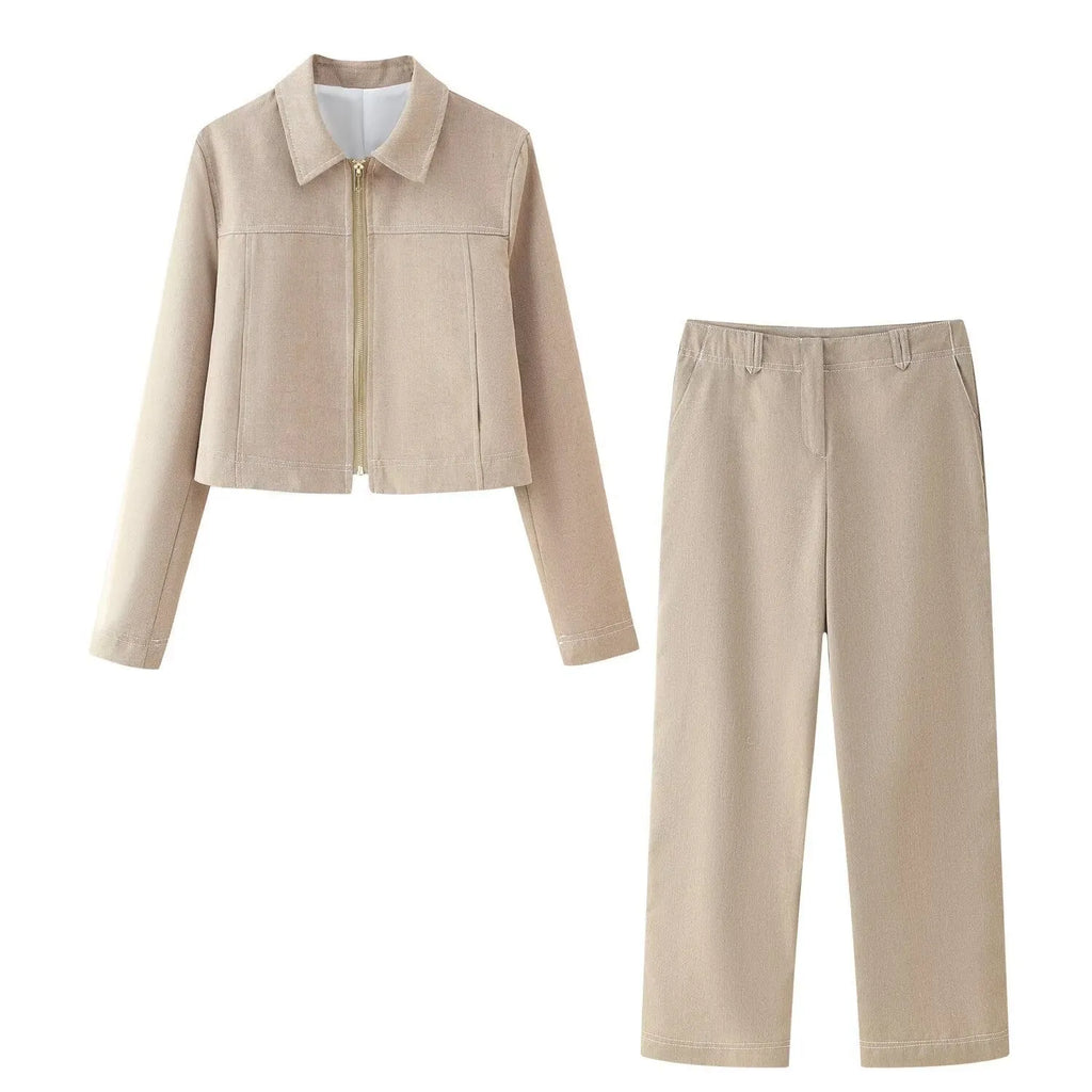 Women's herringbone pattern summer suit with long sleeve coat and straight-leg trousers