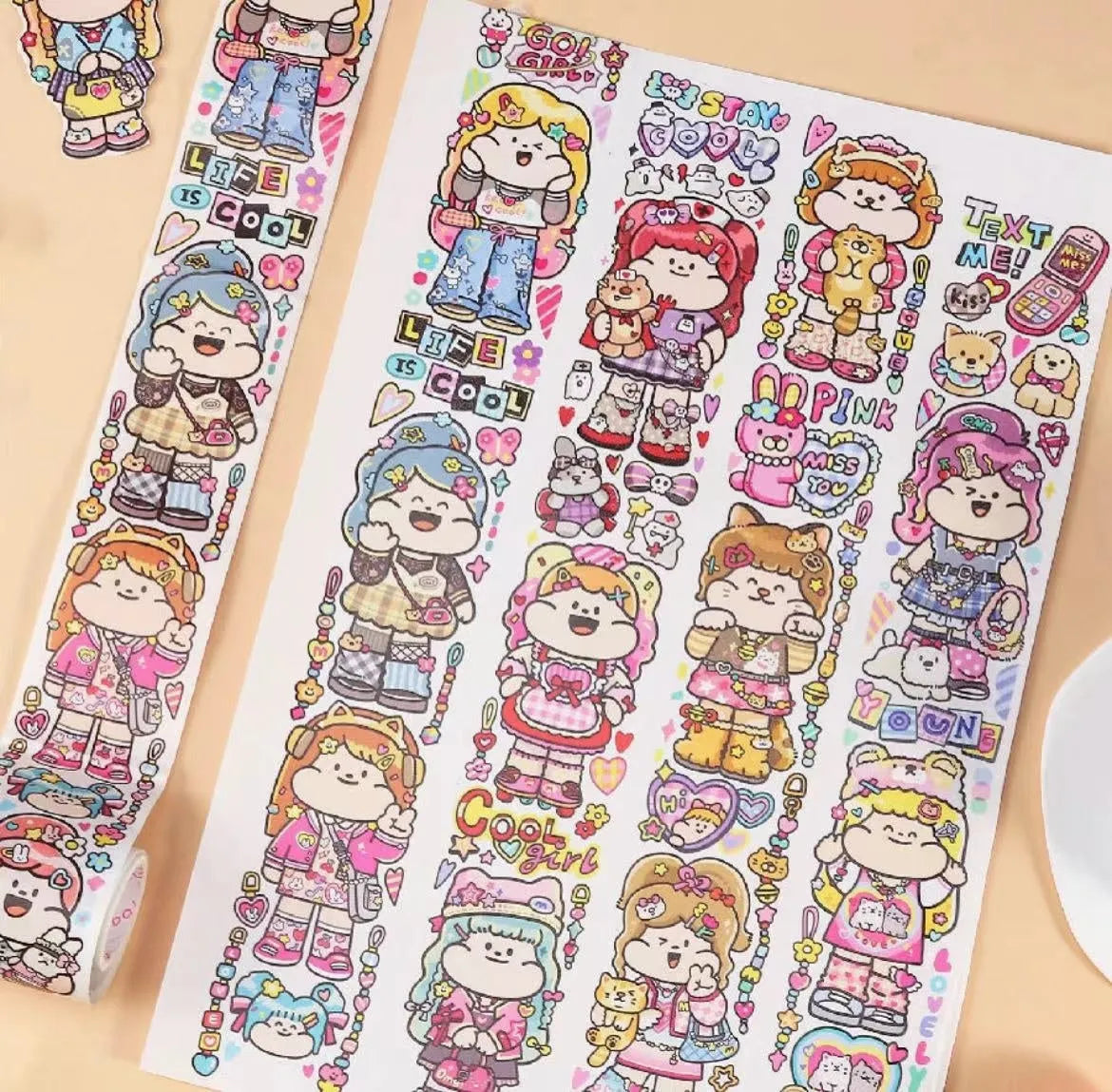 Haemorrhoid tape packaging cartoon cute character stickers on Japanese paper